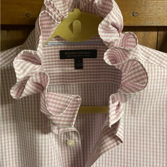 Pink gingham Upcycled men’s shirt to ladies ruffle collar blouse - Picture 2 of 2